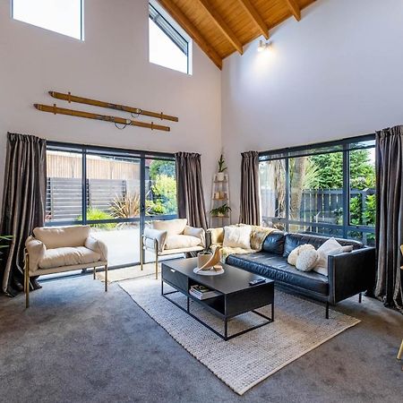 Little Black Chalet 메스번 외부 사진